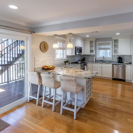 The Newport Lofts - 617 Thames Street Apartment ภายนอก รูปภาพ