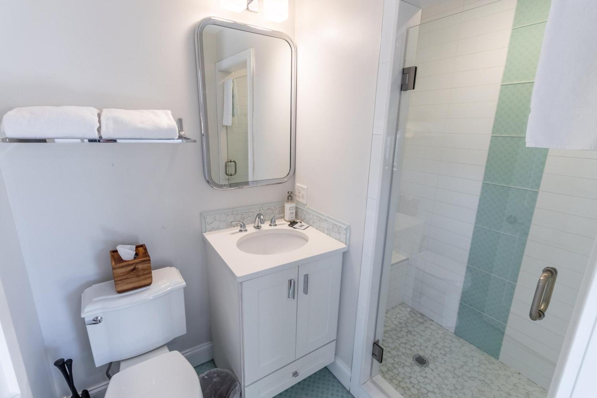 The Newport Lofts - 617 Thames Street Apartment ภายนอก รูปภาพ
