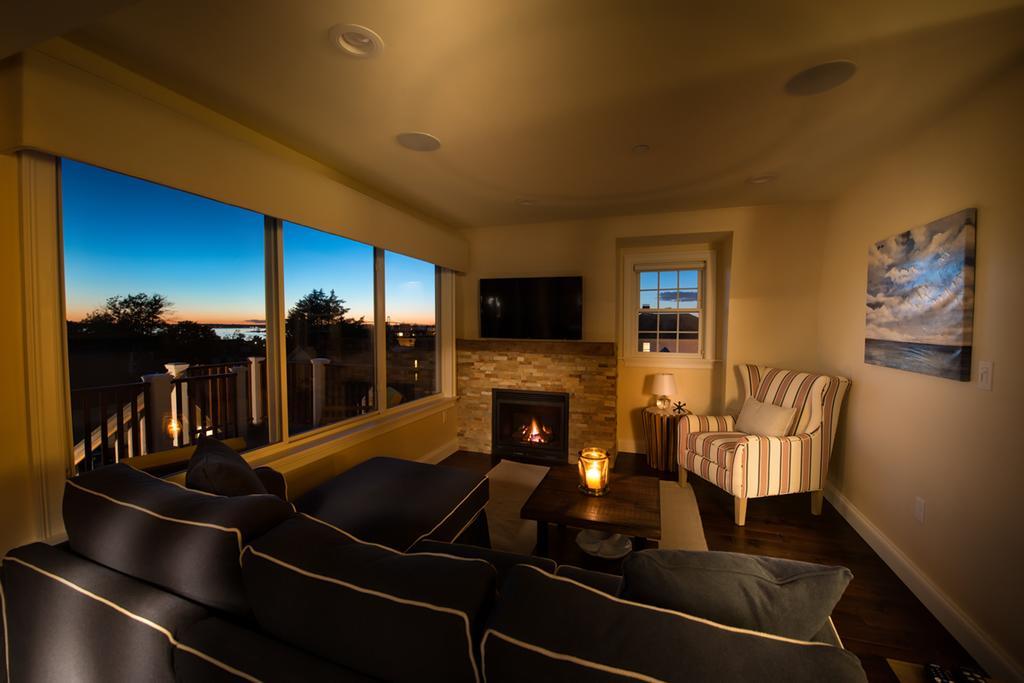 The Newport Lofts - 617 Thames Street Apartment ภายนอก รูปภาพ